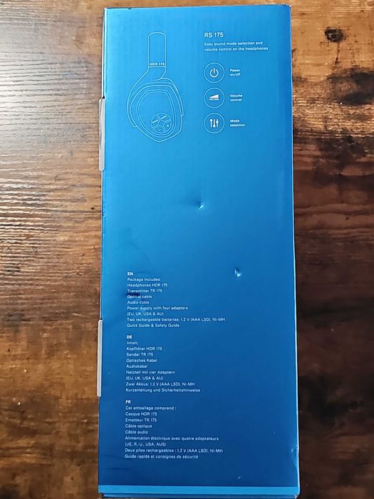 Sennheiser RS175 Czarny
Słuchawki Wokółuszne, Bezprzewodowe Sennheiser