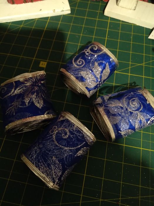 Лента для упаковки подарка