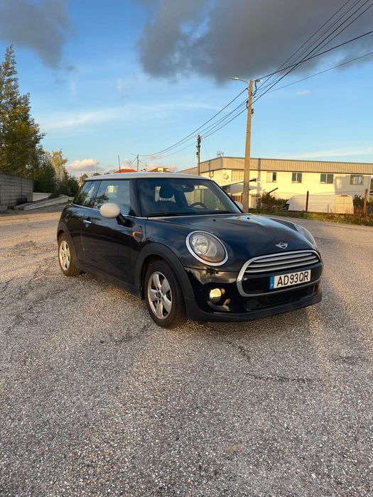 Mini Cooper D 1.5 diesel full extras