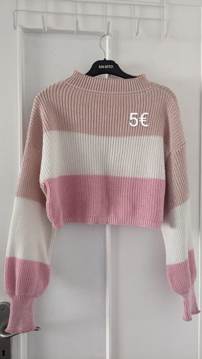 Roupas femininas em perfeito estado