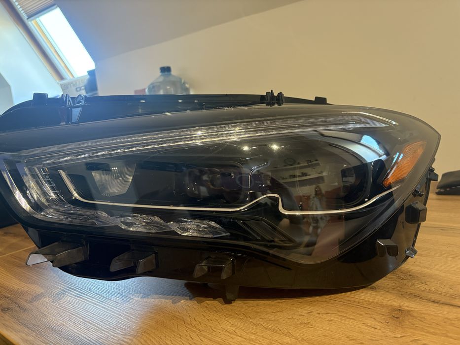 Mercedes CLA W118 A118 LIFT FULL LED MULTIBEAM lampa lewa przód USA