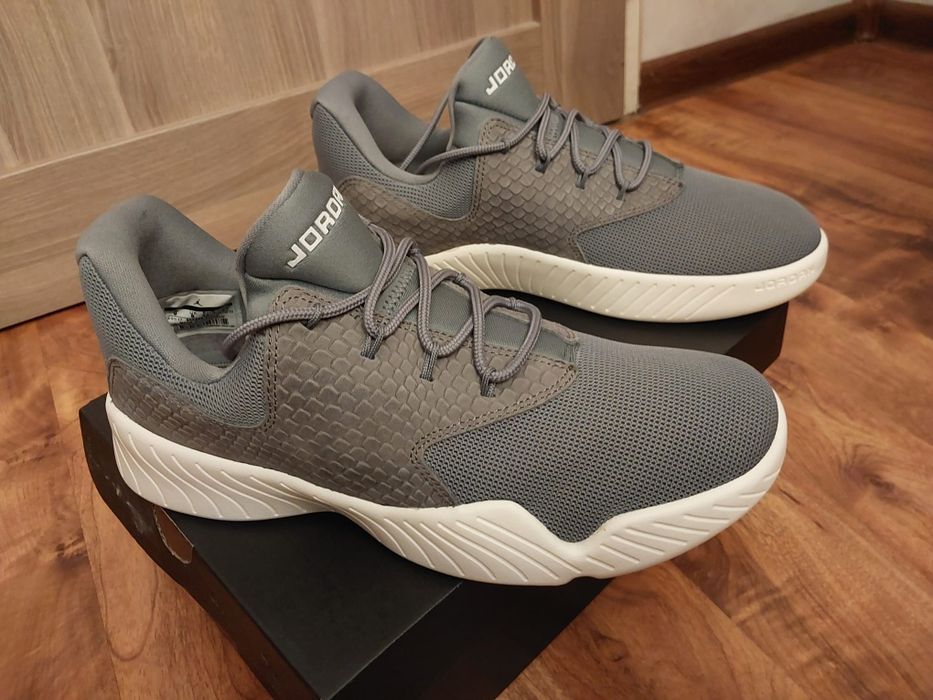 Jordan J23 Low 42.5 Eu 9 US