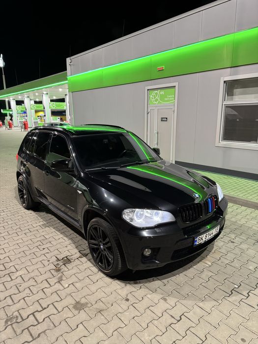 Особисте BMW X5 в ідеальному стані !!!