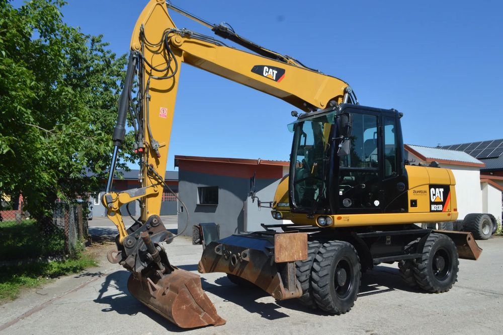Caterpillar CAT M313D *2015* IDEALNY!!!  CAT M313D *2015*IDEALNY!!!