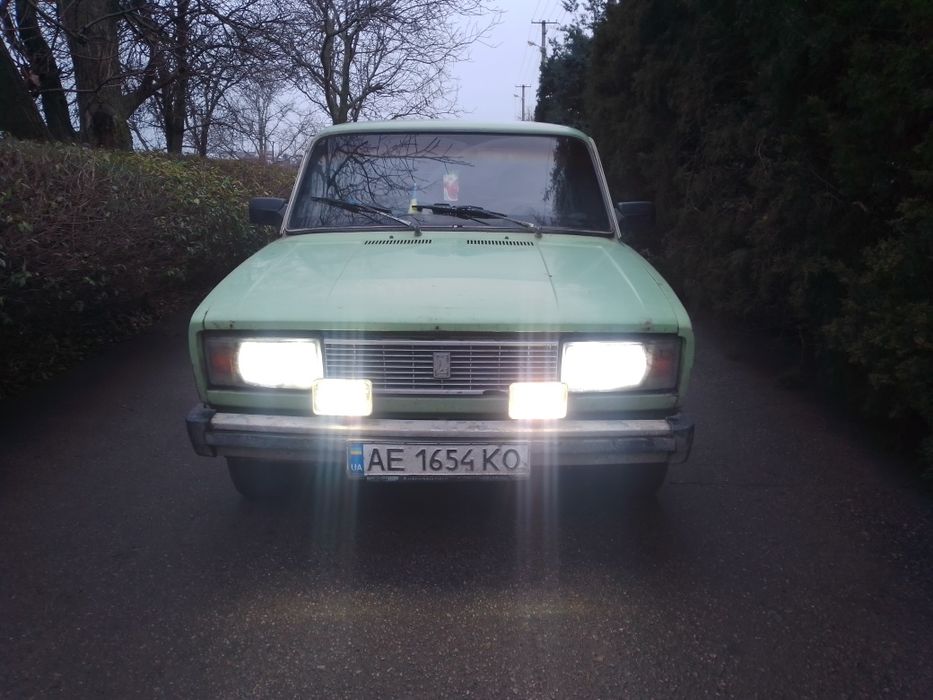 Срочно продам ВАЗ-2105 на ходу,в нормальном рабочем состоянии,двигатель в порядке,кузов целый,электрика исправна,доп вопросы по телефону,звоните в любое время  г.Павлоград.