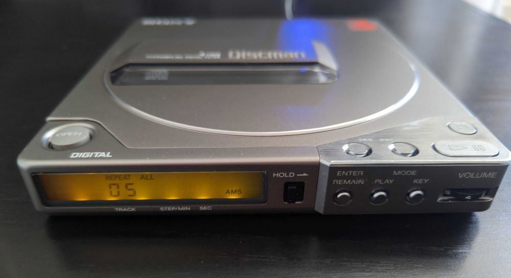 Sony Discman D-250 Titanium