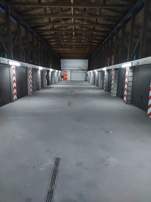 Garaż do wynajęcia 16 m². Gniezno ul. Żuławy. Brama na pilota. Od 1 Października. - Widok 2