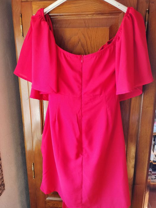 Vestido curto vermelho