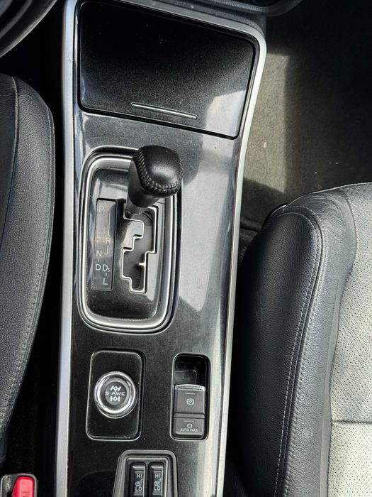 Mitsubishi Outlander 2016 (2.4 S-AWC)