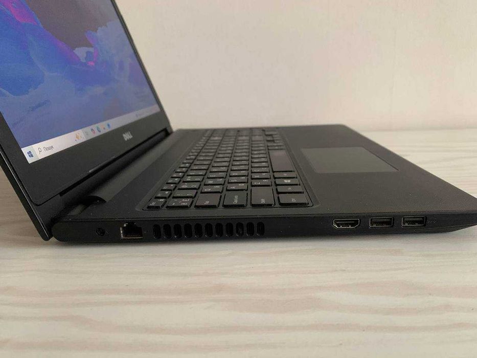 Ноутбук DELL Vostro 15-3568/15.6”/Intel i5-7200U(2.5-3.1GHz)/8Gb/240GB