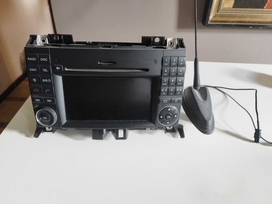 Radio samochodowe Mercedes