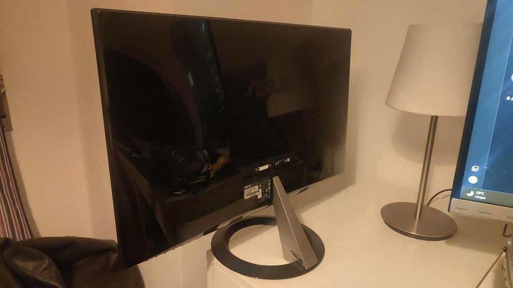 Monitor ASUS