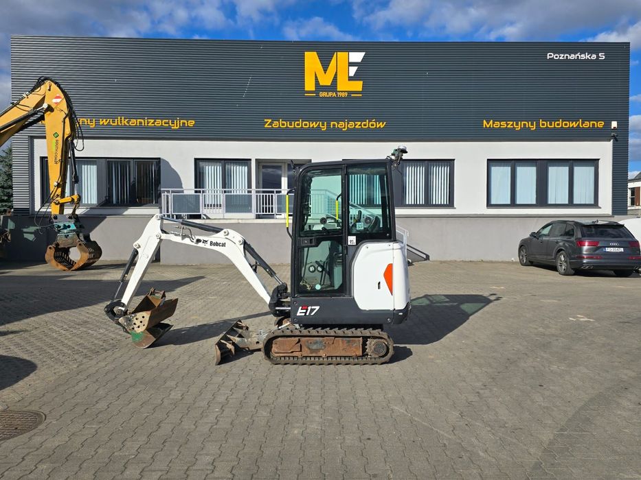 Bobcat E 17  Minikoparka Bobcat E17 rok 2019 + 3 łyżki