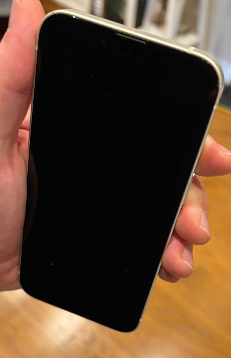 Sprzedam Apple iPhone 14 128GB biały stan BDB bateria 84