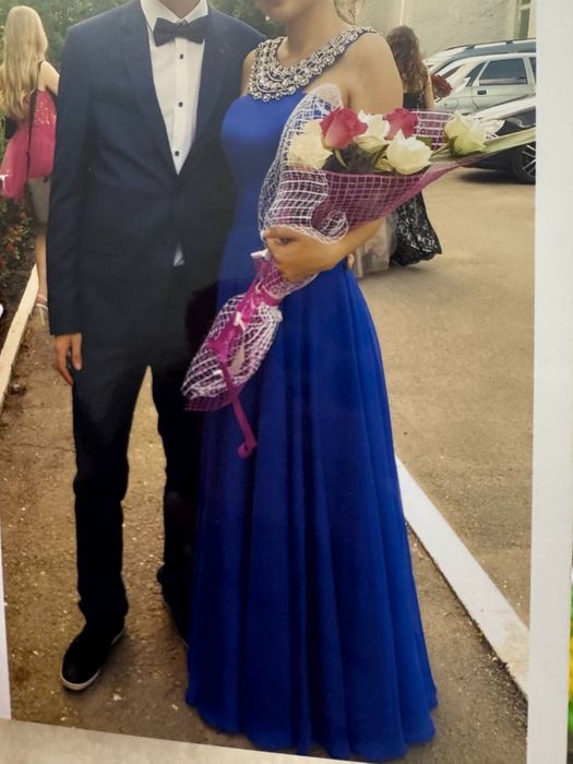 Платье на выпускной или торжественное событие