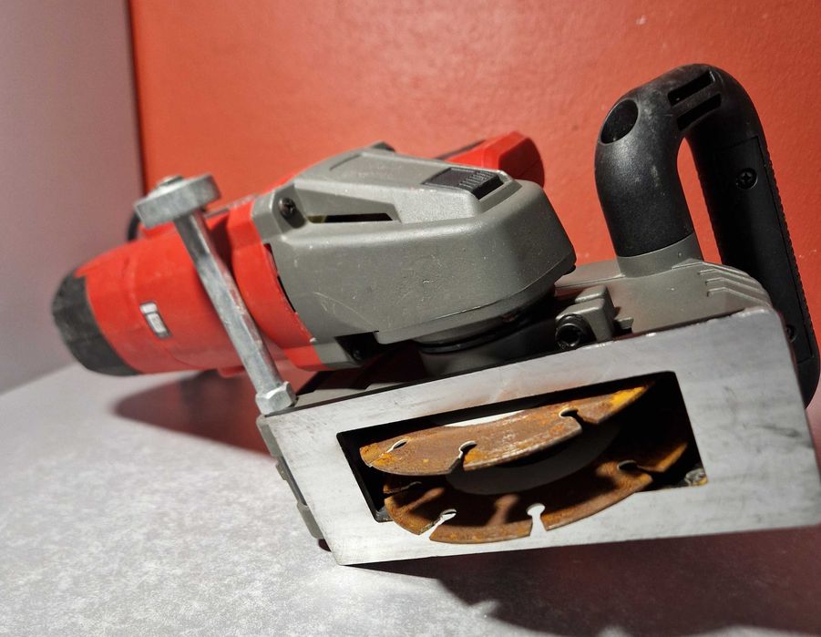 Bruzdownica Einhell TE-MA 1500