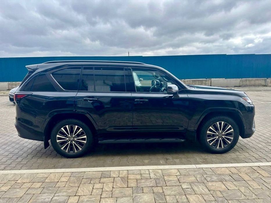 Lexus LX 500 d     2023.12