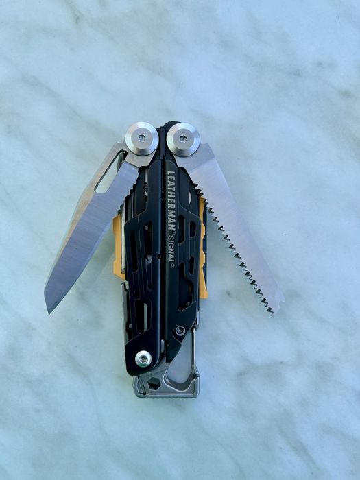 Мультитул Leatherman Signal black в коробці!