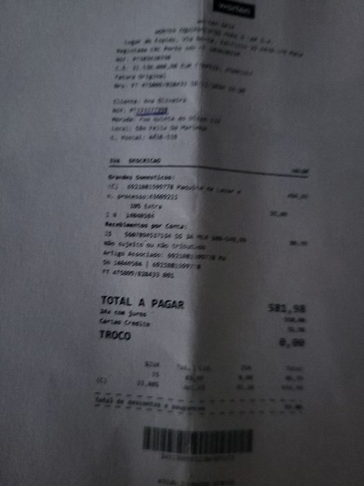 Máquina de lavar e secar roupa