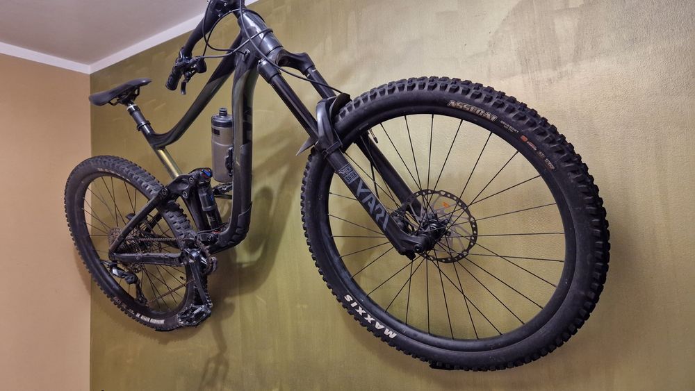 Giant Reign Mtb, enduro, rok 2022, rama L , koła 29, oklejony folią