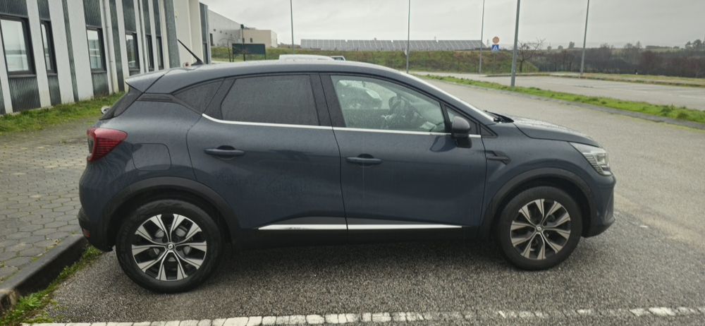RENAULT CAPTUR - Vila Real - Chaves