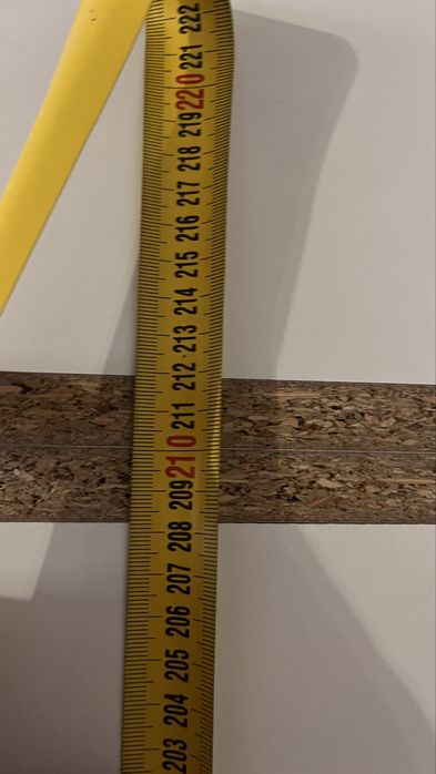 Szafa biała wysoka 280 cm z ekspozycji