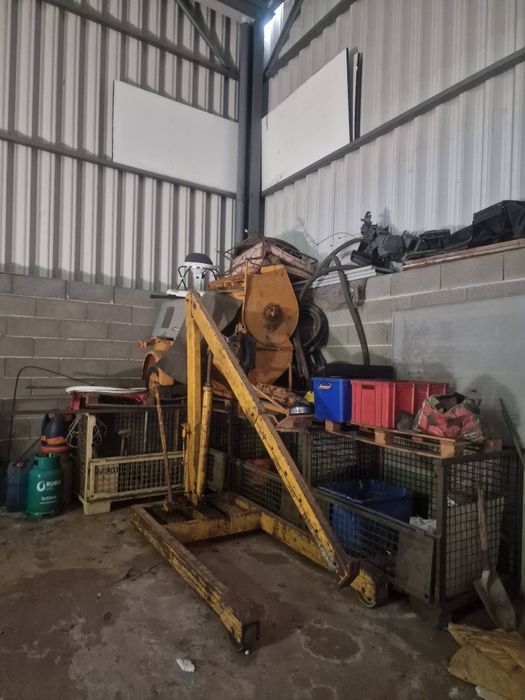 Lote Maquinaria Construção Civil (Para Desocupar)