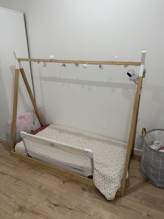 Cama + colchão + proteção