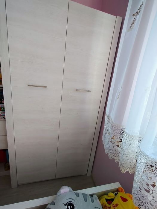 Szafa ubraniowa dwudrzwiowa, bardzo dobry stan