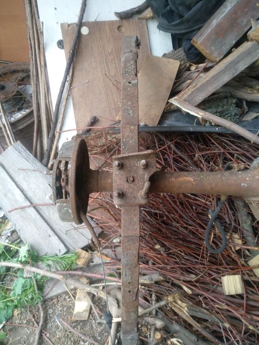 Задний мост з машини из ступицами