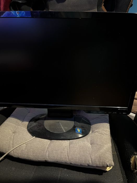 Monitory do sprzedazy