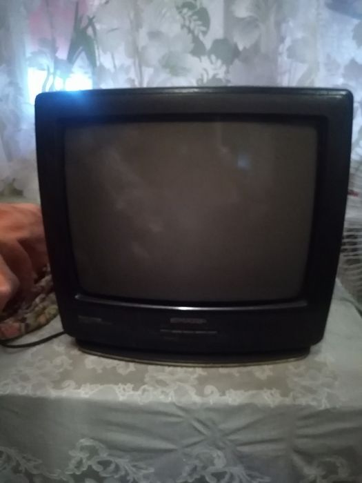 Телевизор      SHARP