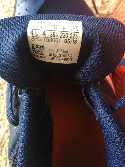 Buty adidas courtstabil 36 2/3