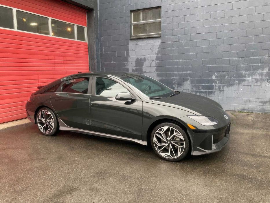 Hyundai Ioniq 6 SEL      2023