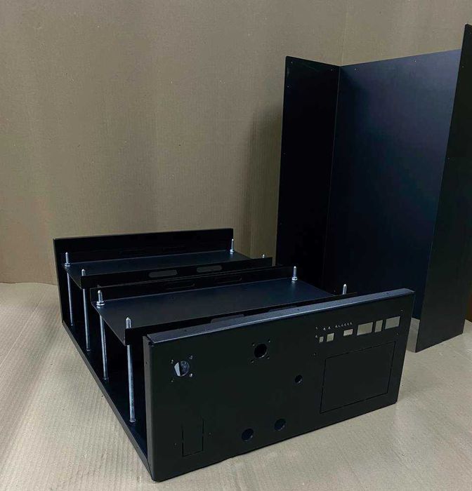 Корпус для 8 LiFePo4 АКБ під 230Ah 280Ah 304Ah 314Ah власне виробництв