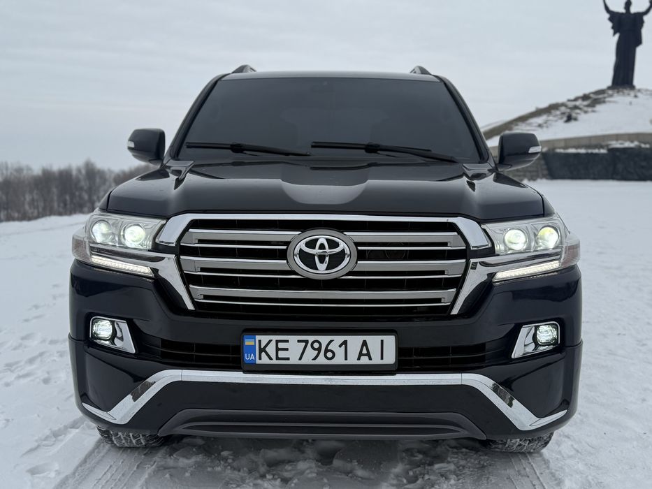 Toyota Lend Cruiser 200, 4.7 Газ/Бенз.