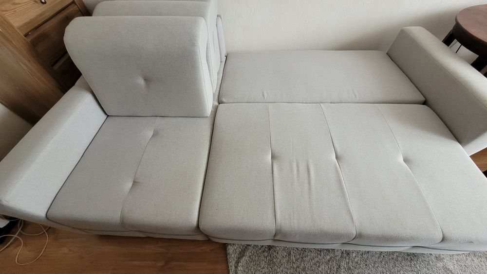 Narożnik z funkcją spania, komora na posciel