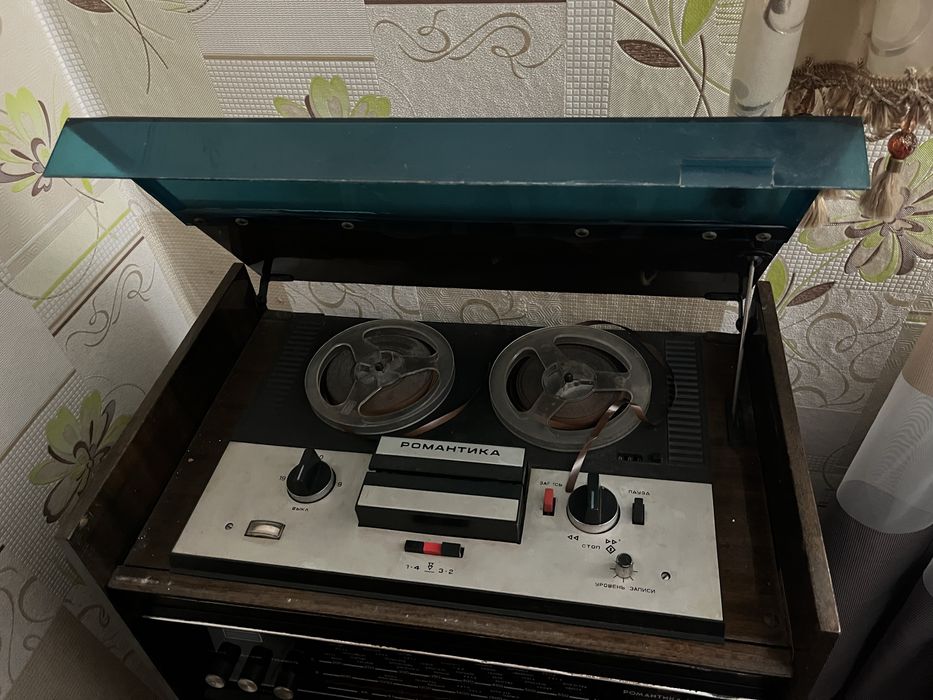 Музичний центр «Романтика 106»