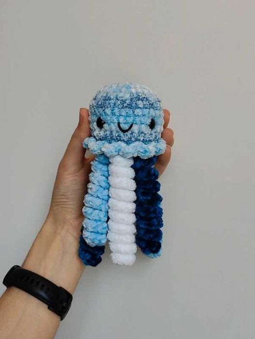 Jellyfish | Medusa Azul em Crochet | Amigurumi