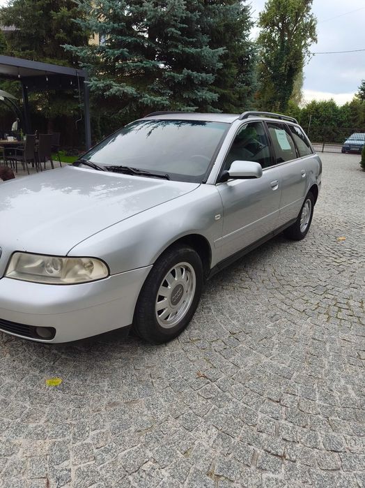 AUDI A4 B5 1,9 TDI 90KM