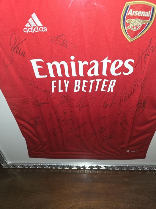 Camisola Oficial Arsenal autografada