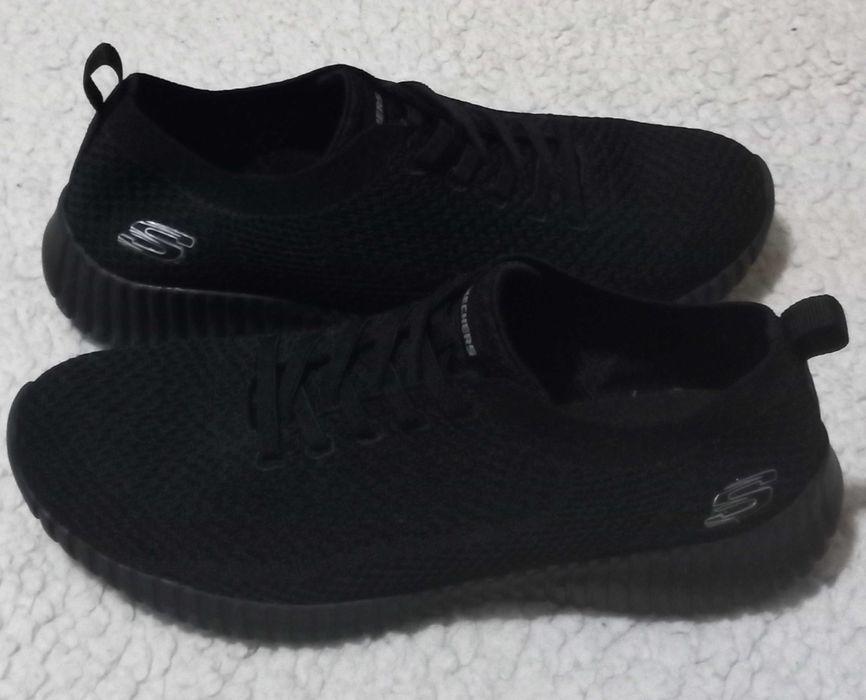 Skechers кросівки жіночі 26 см