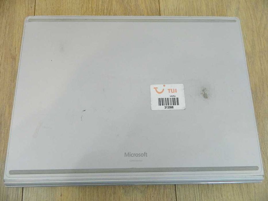 Microsoft Surface Book 2 model 1703