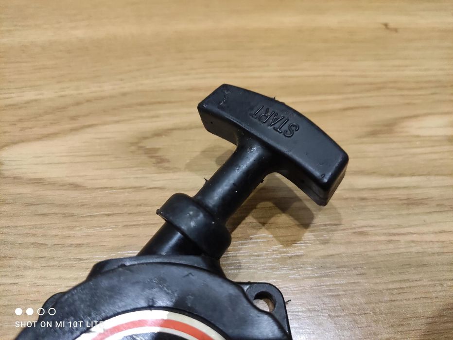 Kubota X760 Nożyce Szarpak Starter Rozrusznik