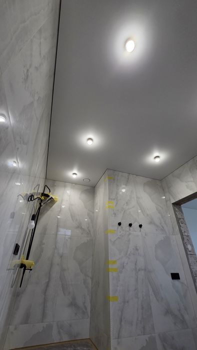 Натяжні Стелі та Сучасне освітлення