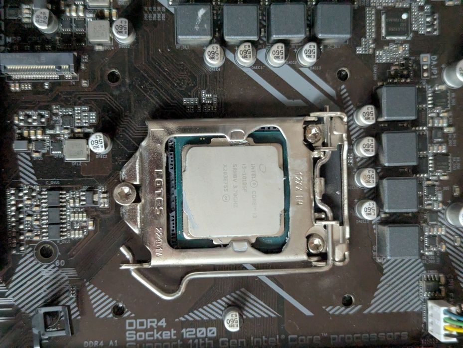 Комплект i3 10105f + Gigabyte B560M H