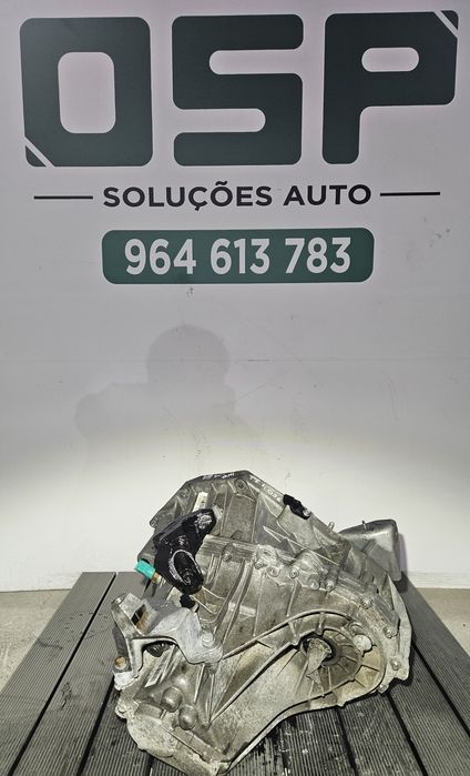 Caixa velocidades Renault 1.5dci com referência  TL4 056