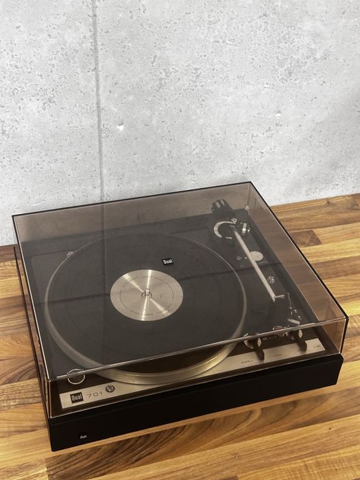 Gramofon Dual 701 z wkladka Shure M91 MG-D , vintage