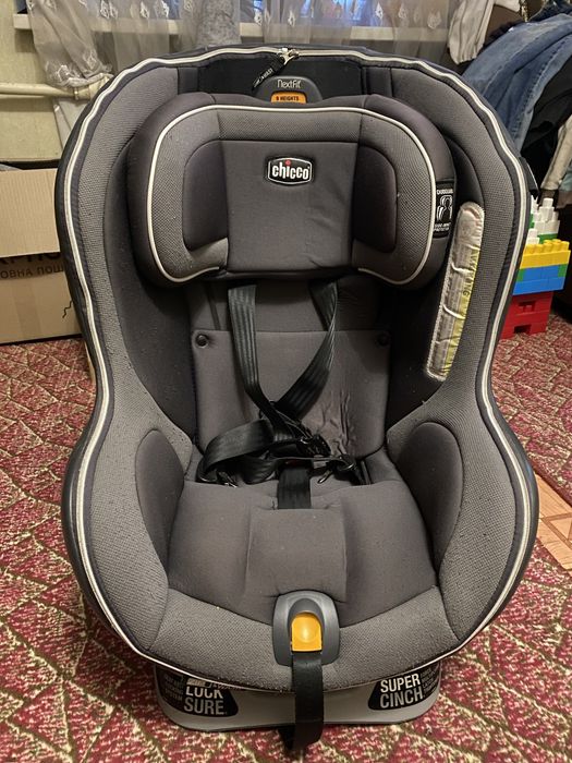 Chicco nextfit автокресло