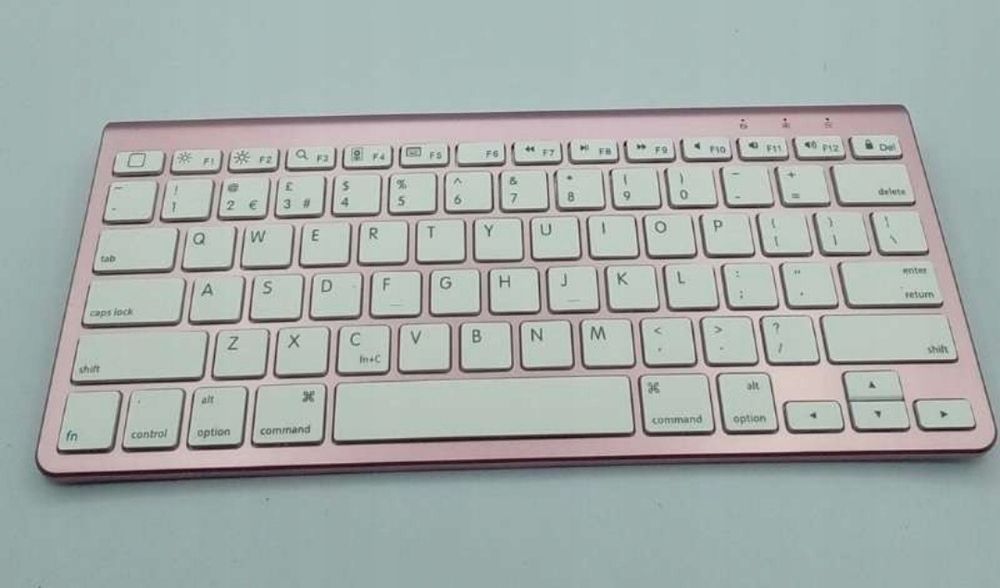 Klawiatura Bluetooth z wbudowaną podstawką OMOTON KB088